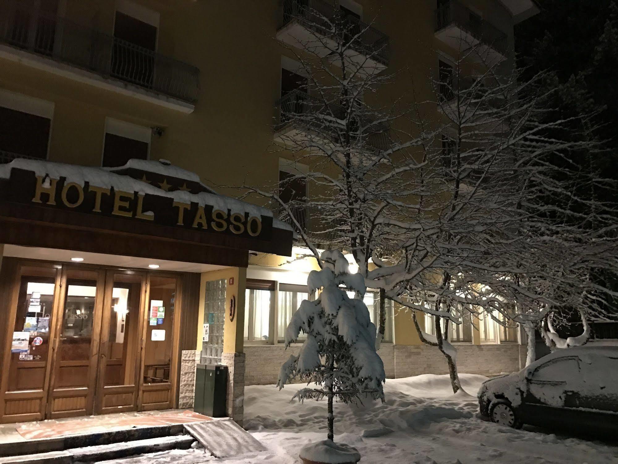Hotel Tasso Camigliatello Silano Exterior photo