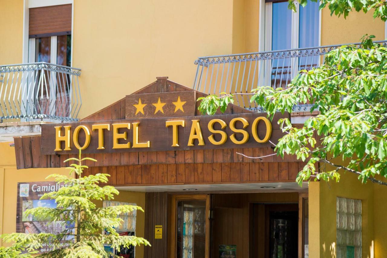 Hotel Tasso Camigliatello Silano Exterior photo